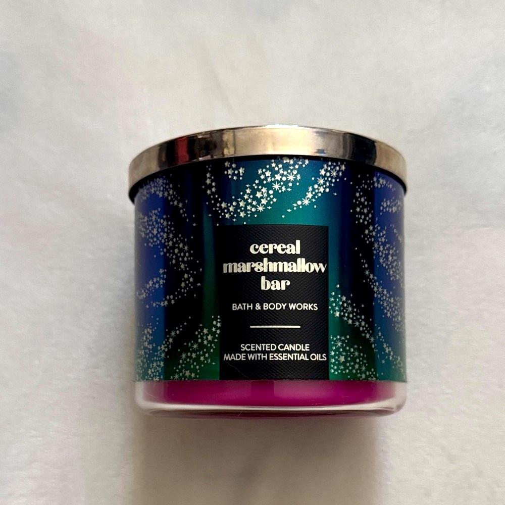 Bath and Body Works cereal marshmallow bar 3-wick candle